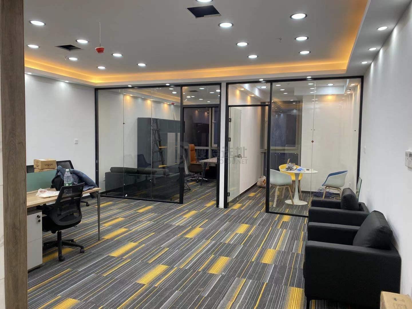 徽商大厦面积96平