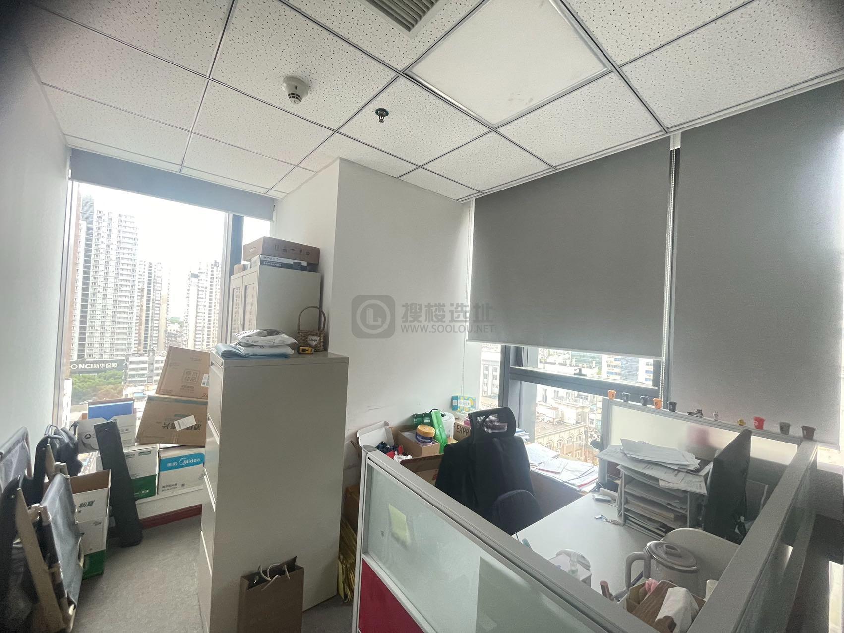 苏宁生活广场面积104平