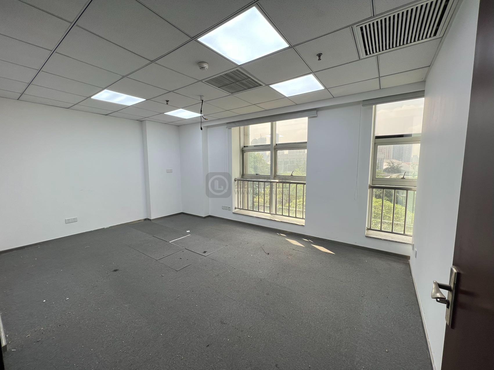 民防大厦面积250平