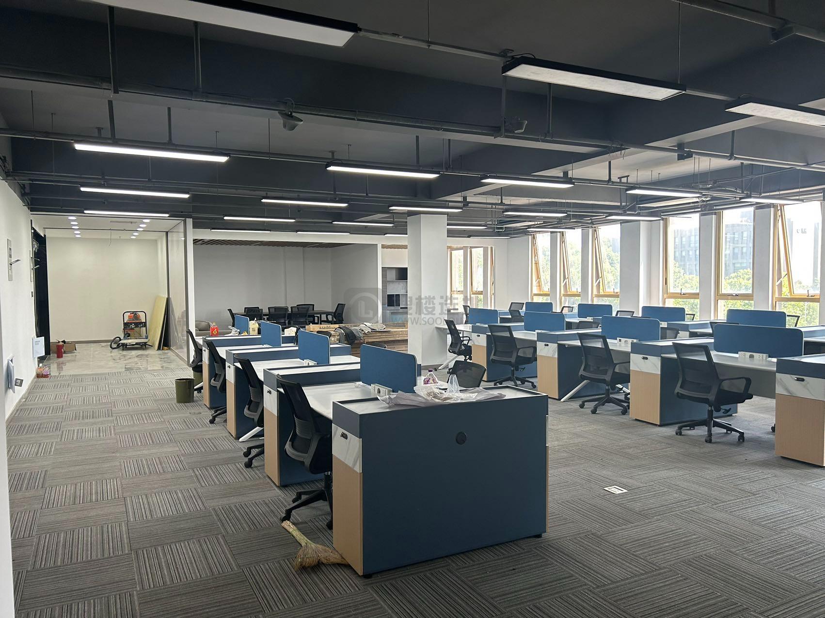 或跃科创--众创空间面积335平