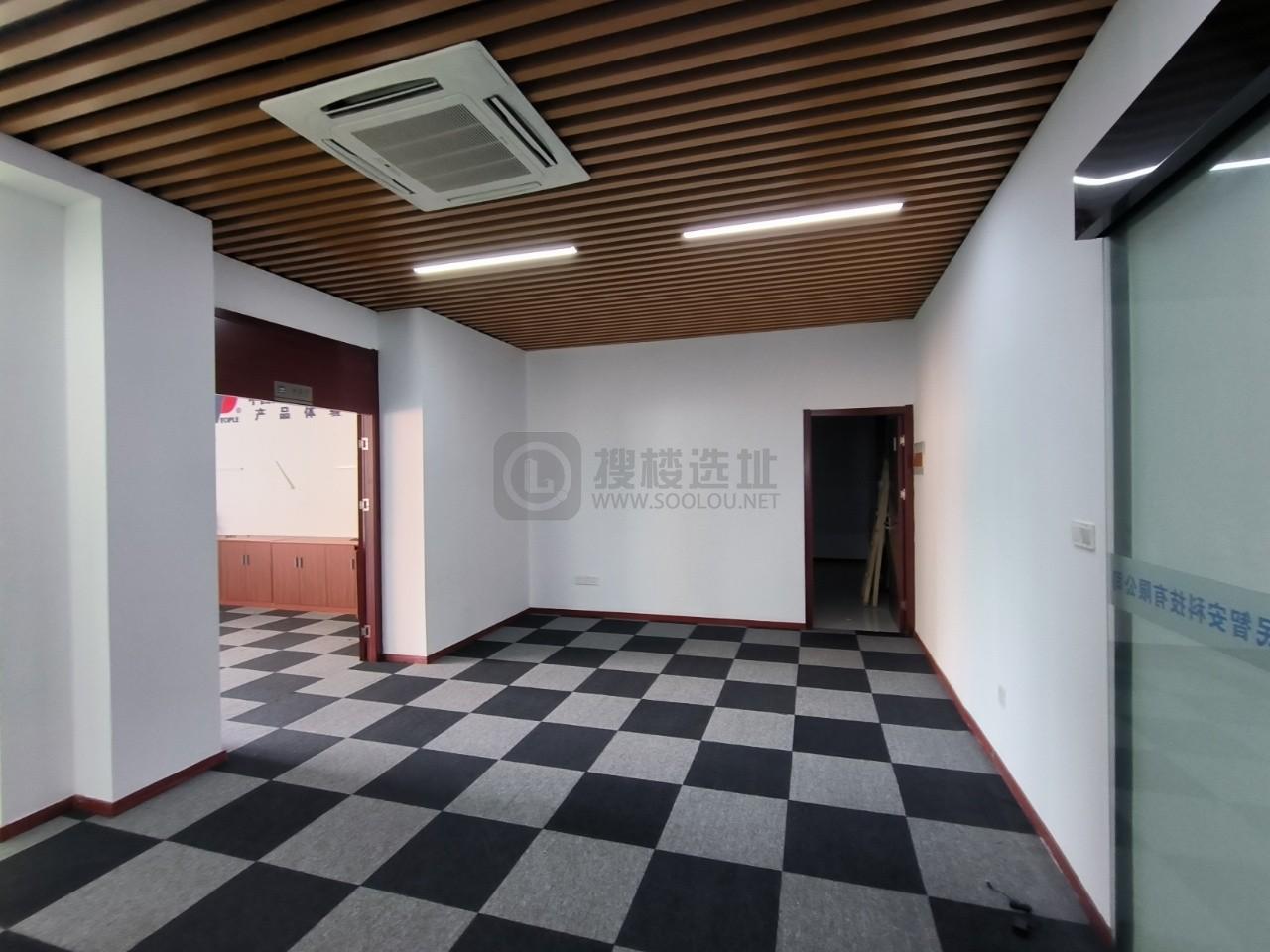 郁金香软件大厦面积394平