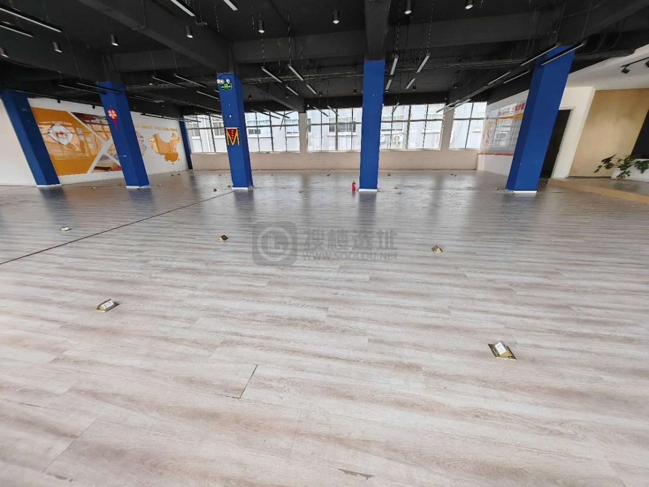 创E梦工场面积905平