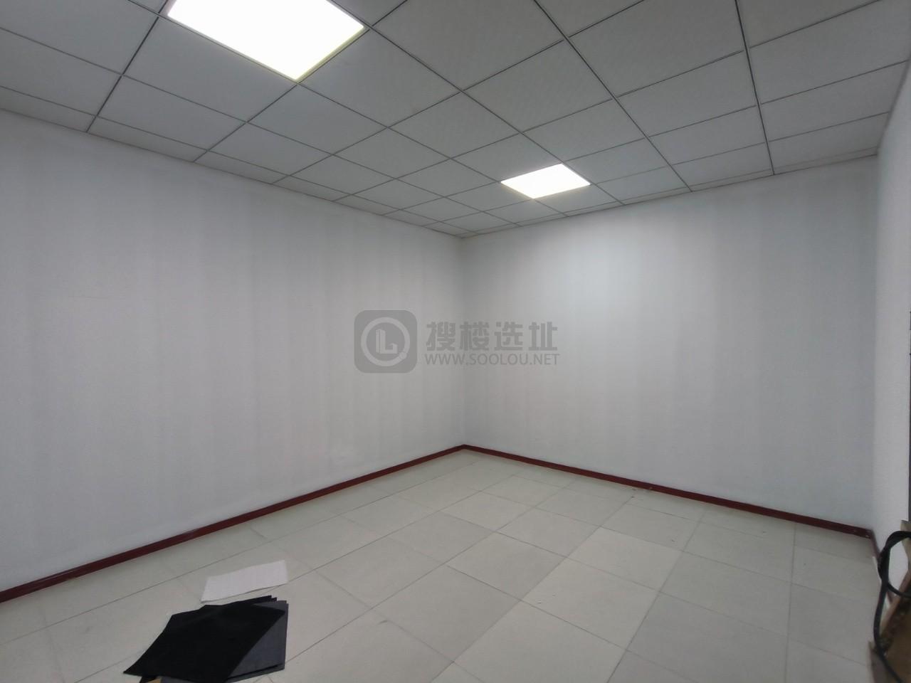 郁金香软件大厦面积394平