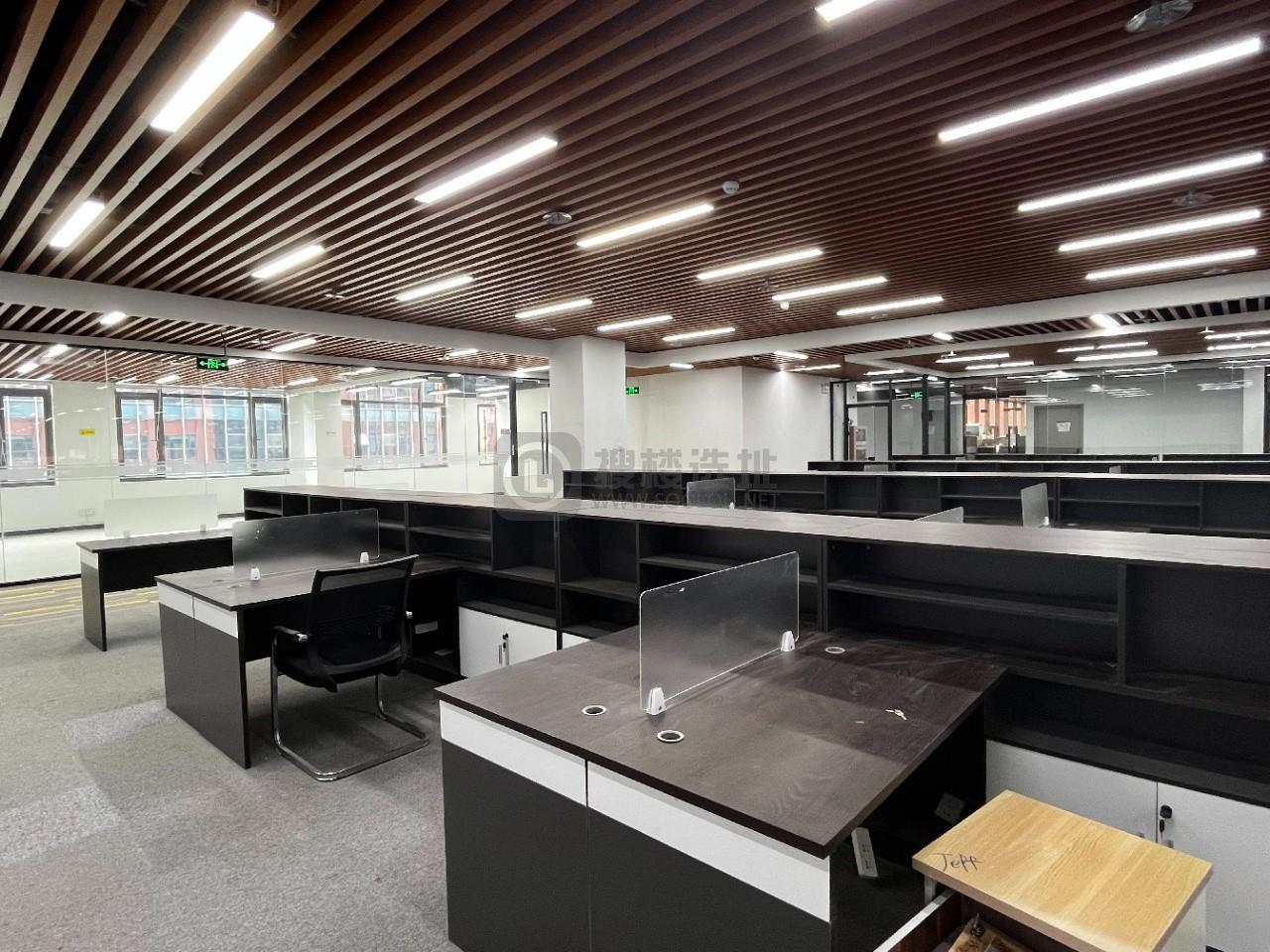 东久创新中心面积425平