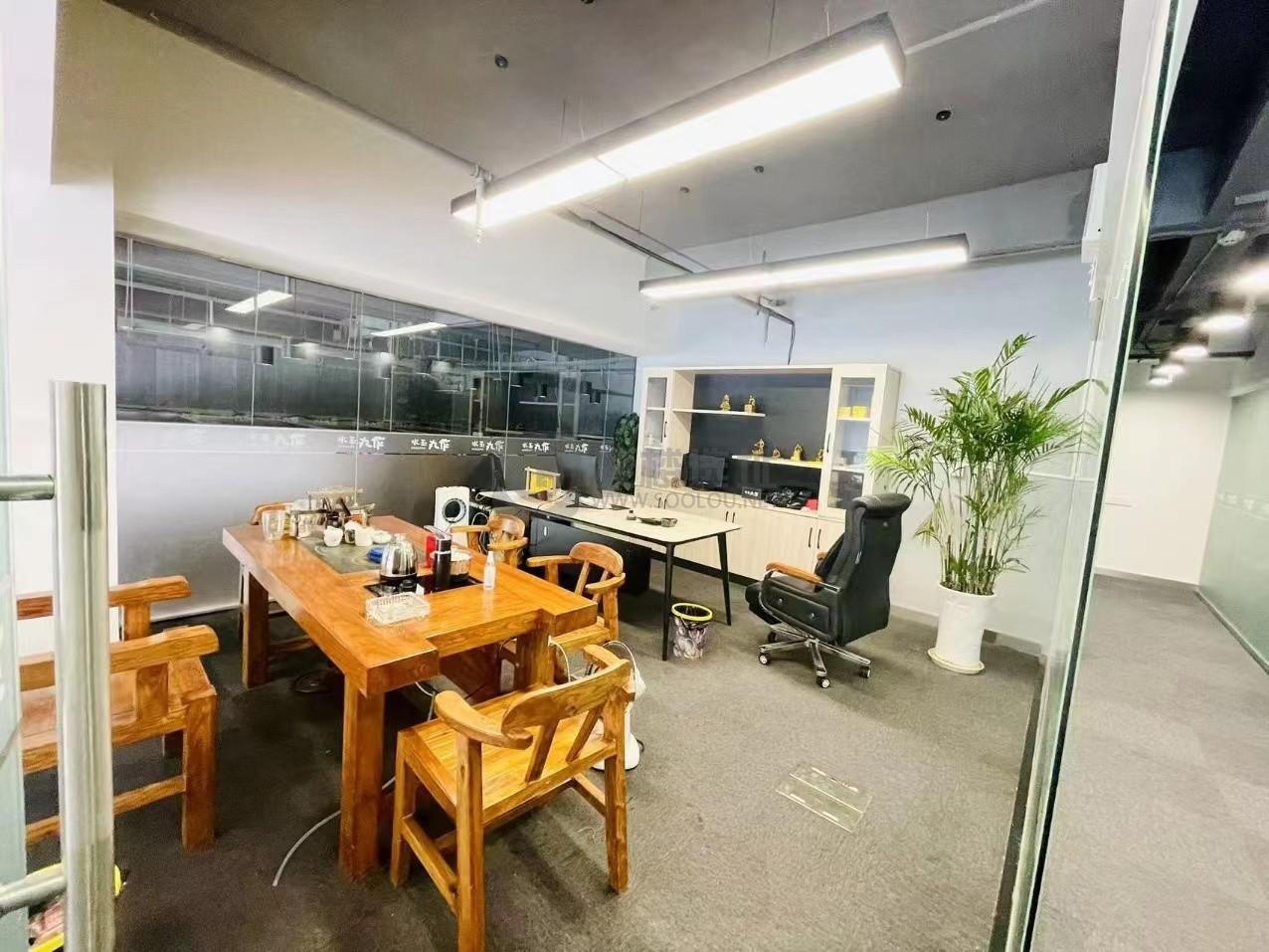 金运蜂鸟科创中心面积380平