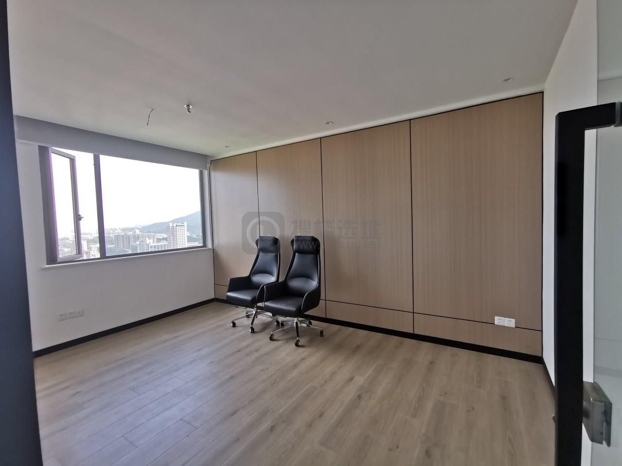 南京纺织大厦面积203平