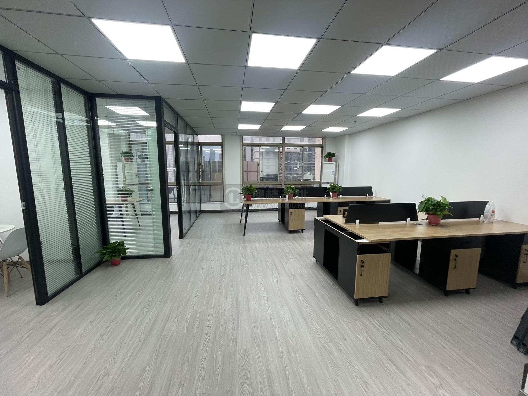 正洪大厦面积120平