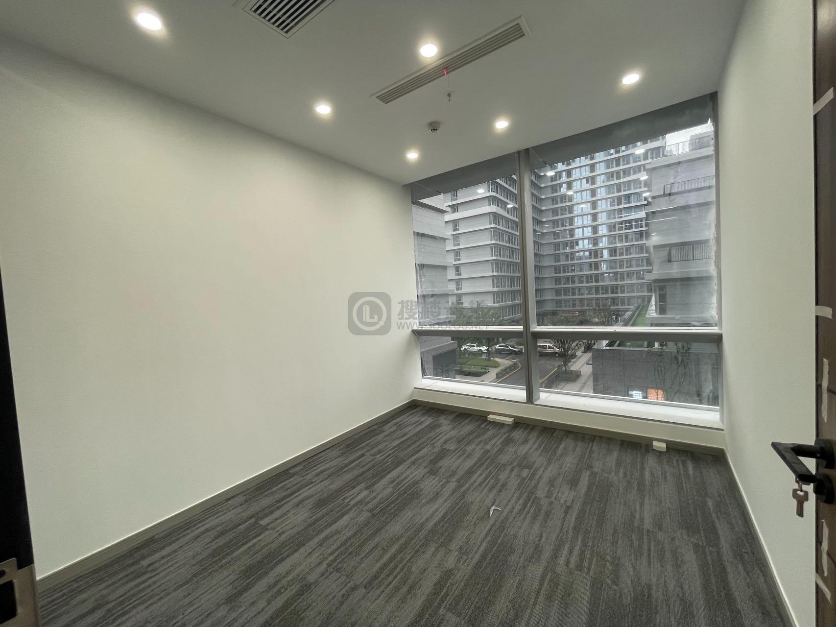 万科都荟天地面积96平