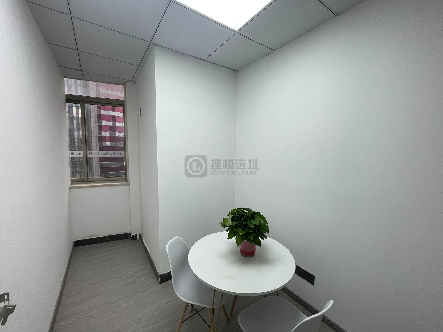 正洪大厦面积120平