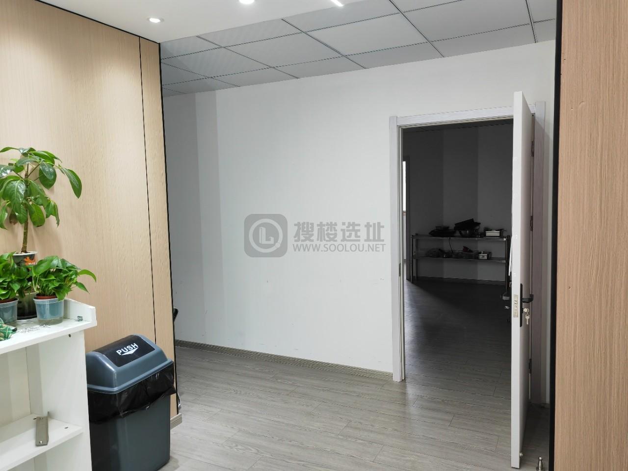 正洪大厦面积150平