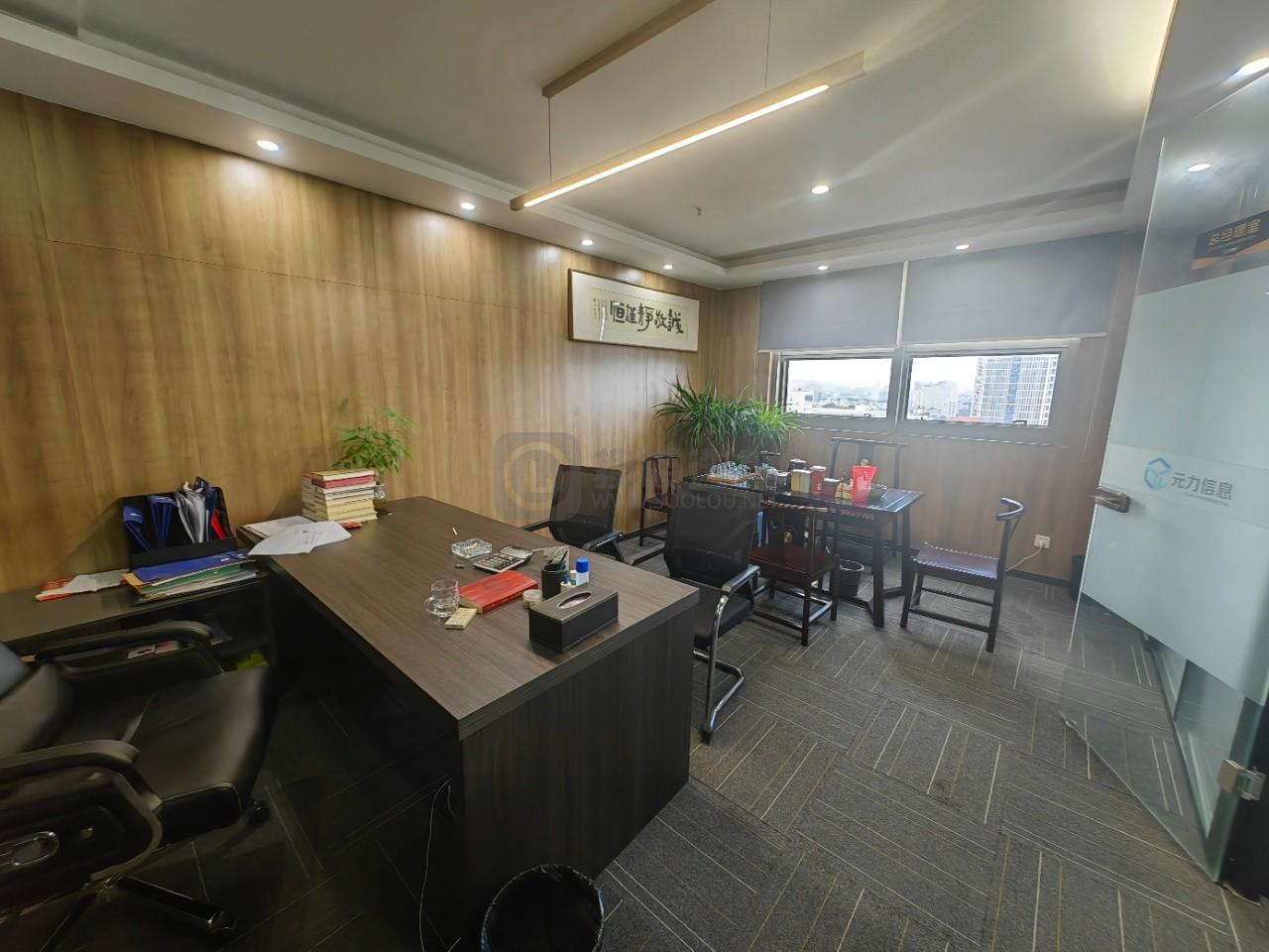 华泰证券大厦面积220平