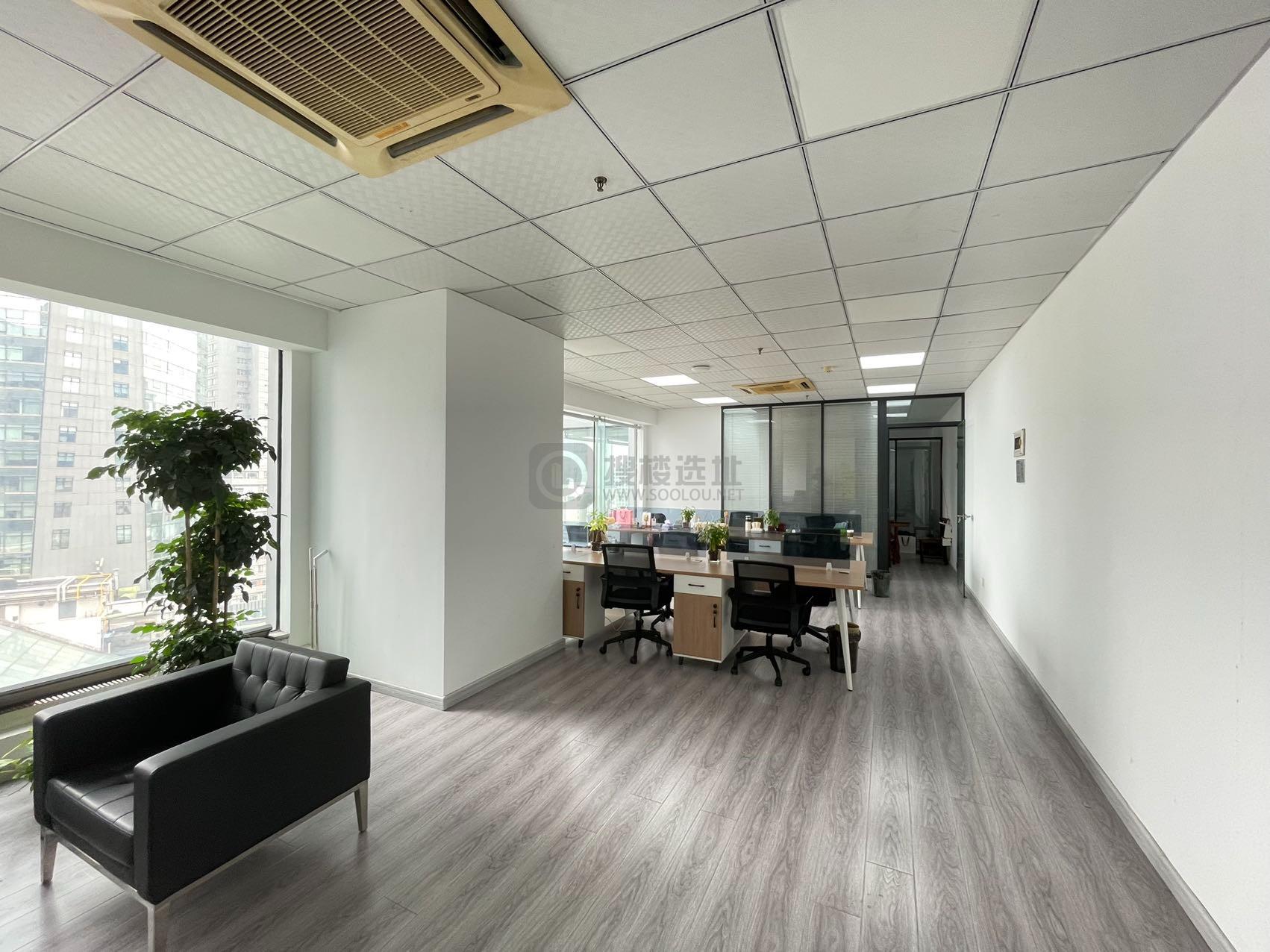 商茂世纪广场面积150平