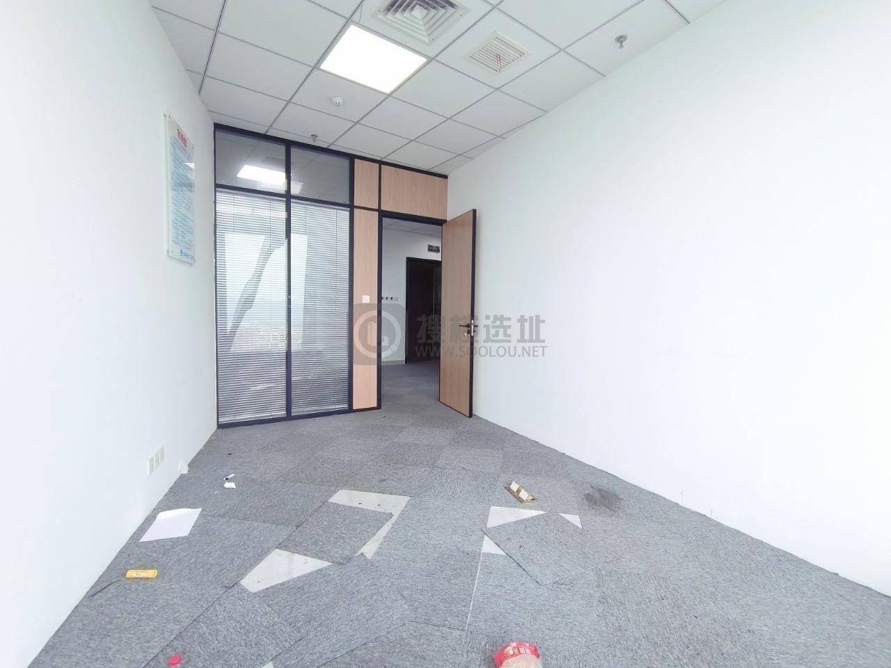  明发新城中心面积196平