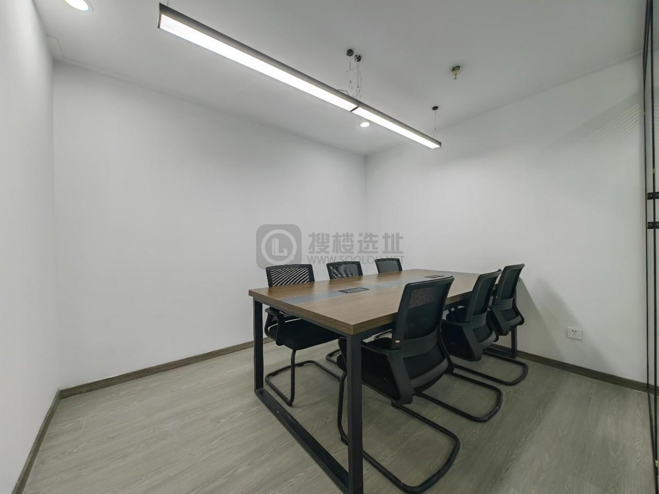 华荣大厦面积110平