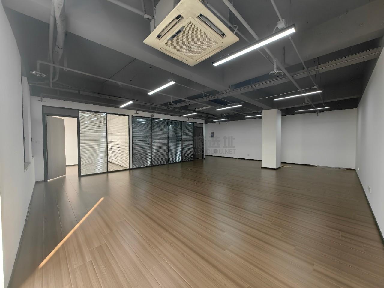 徐庄软件园面积182平