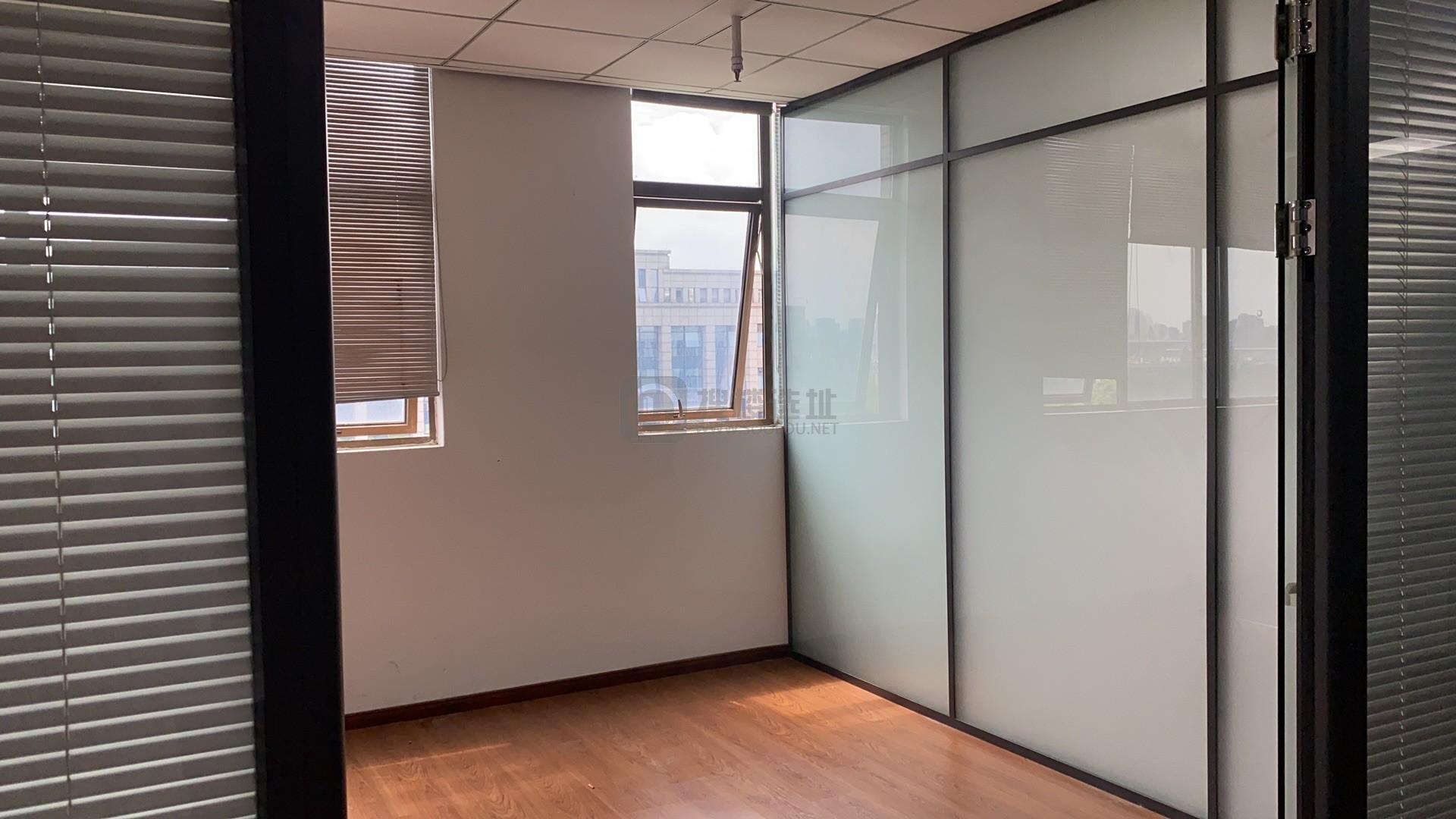 邦宁科技园面积209平