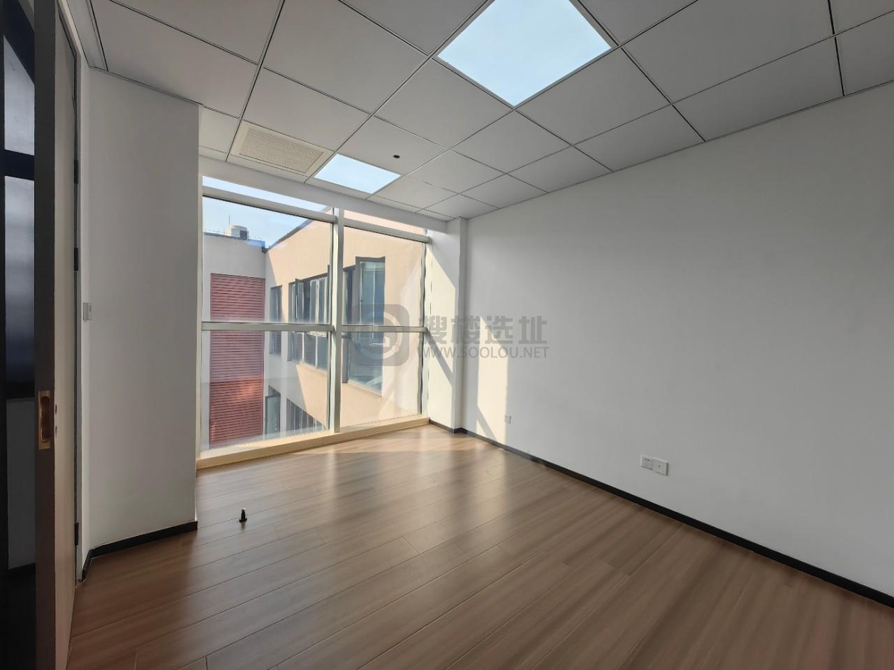 徐庄软件园面积182平