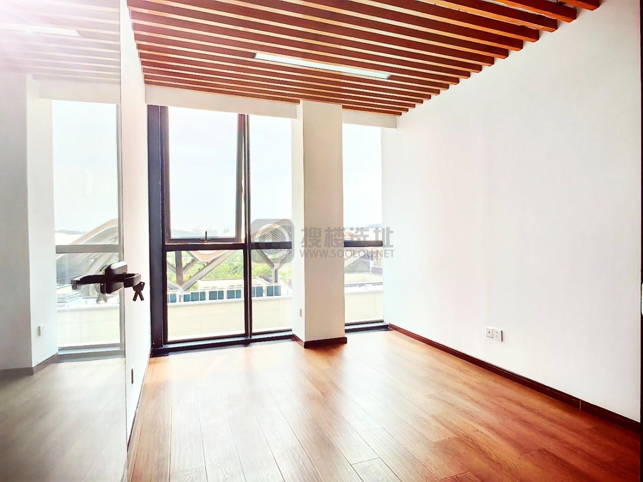 绿地云都会面积145平