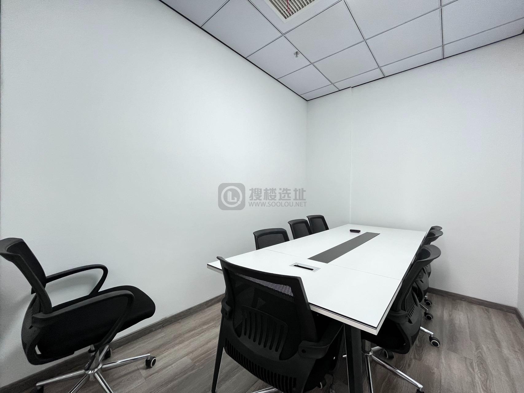 雨花客厅面积96平