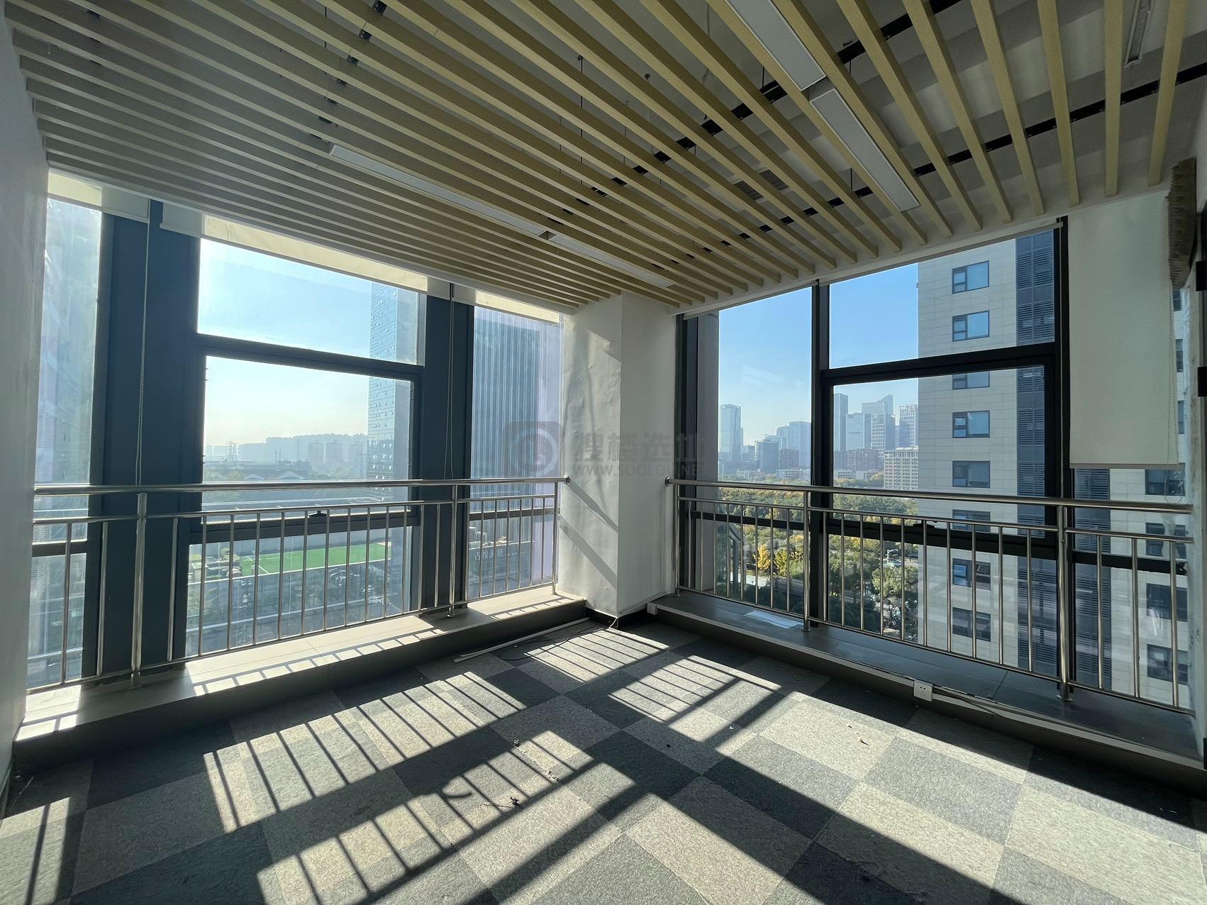 垠坤新城数据空间（信安大厦）面积216平