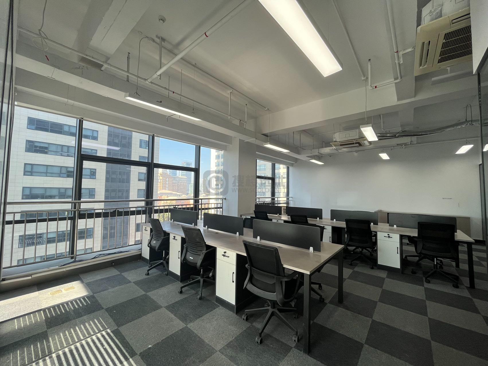 垠坤新城数据空间（信安大厦）面积216平