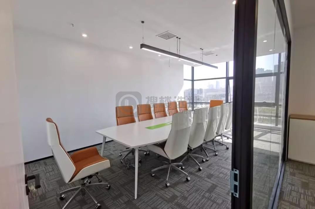 顶健科技大厦面积240平