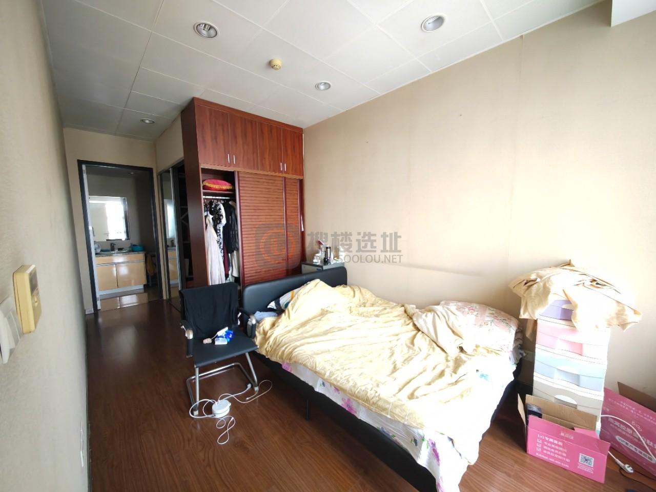 凤凰文化广场面积355平