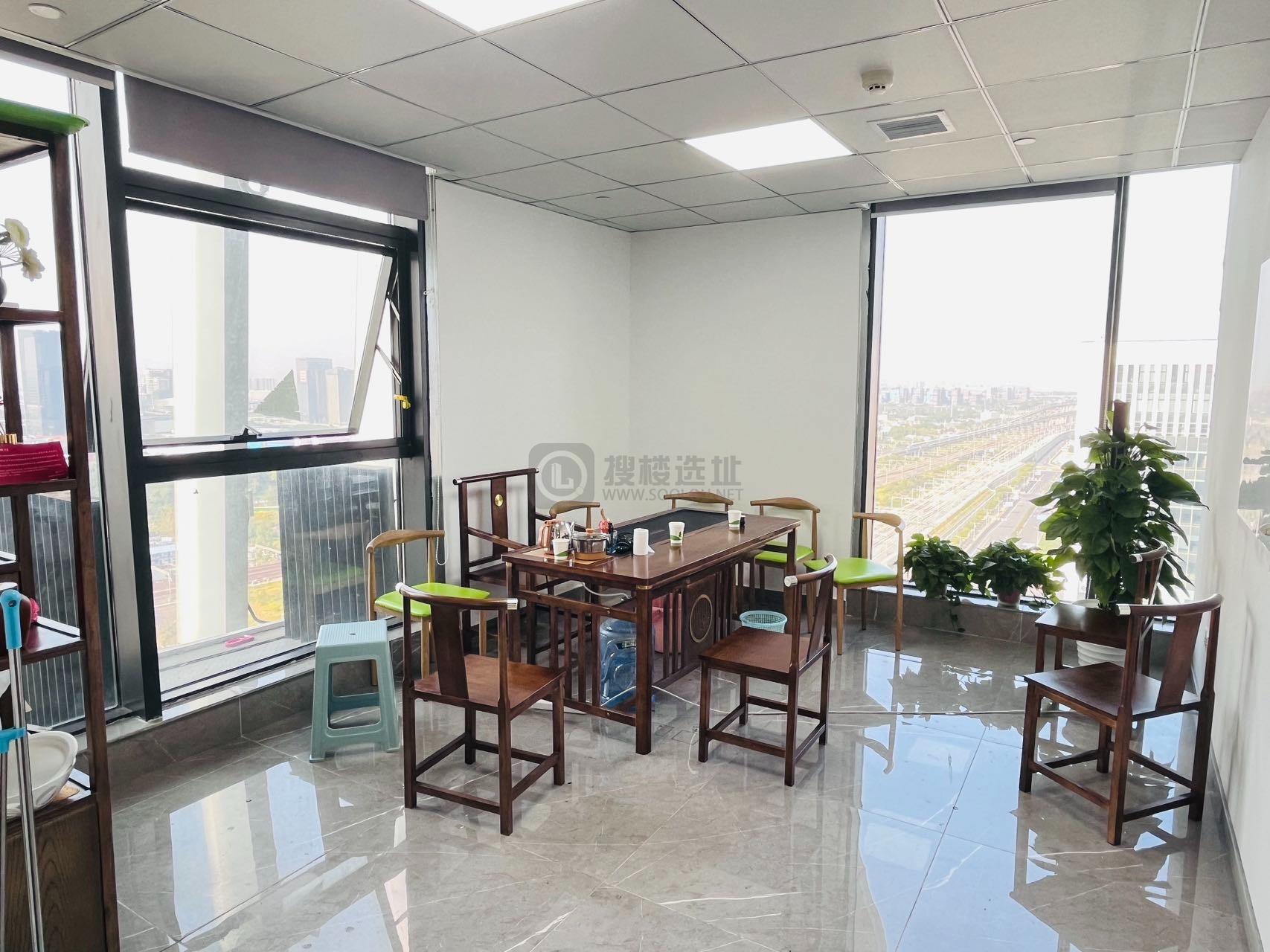 证大喜马拉雅中心面积348平