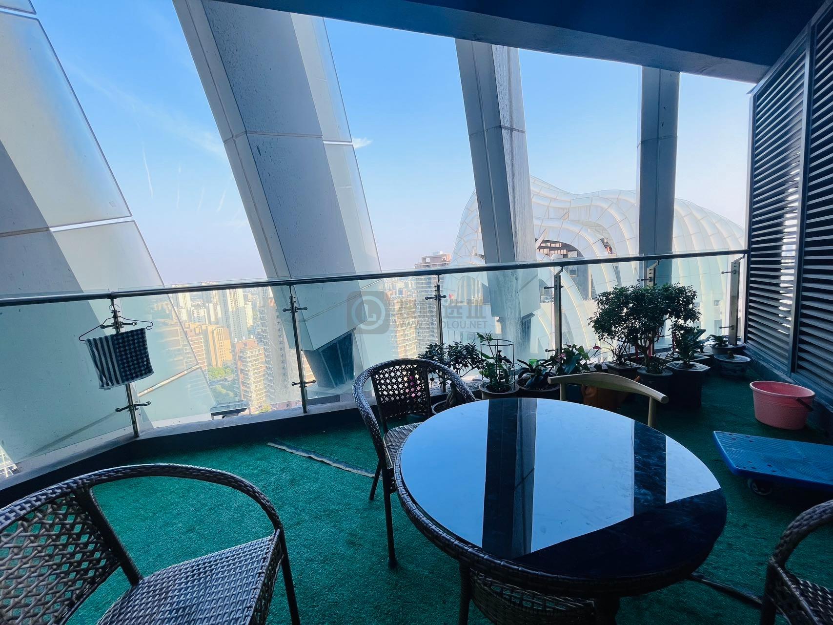 证大喜马拉雅中心面积348平