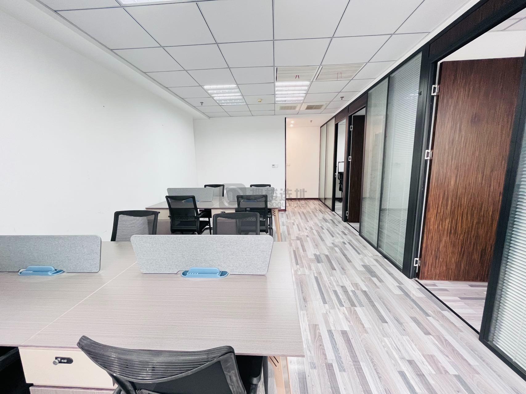 证大喜马拉雅中心面积102平