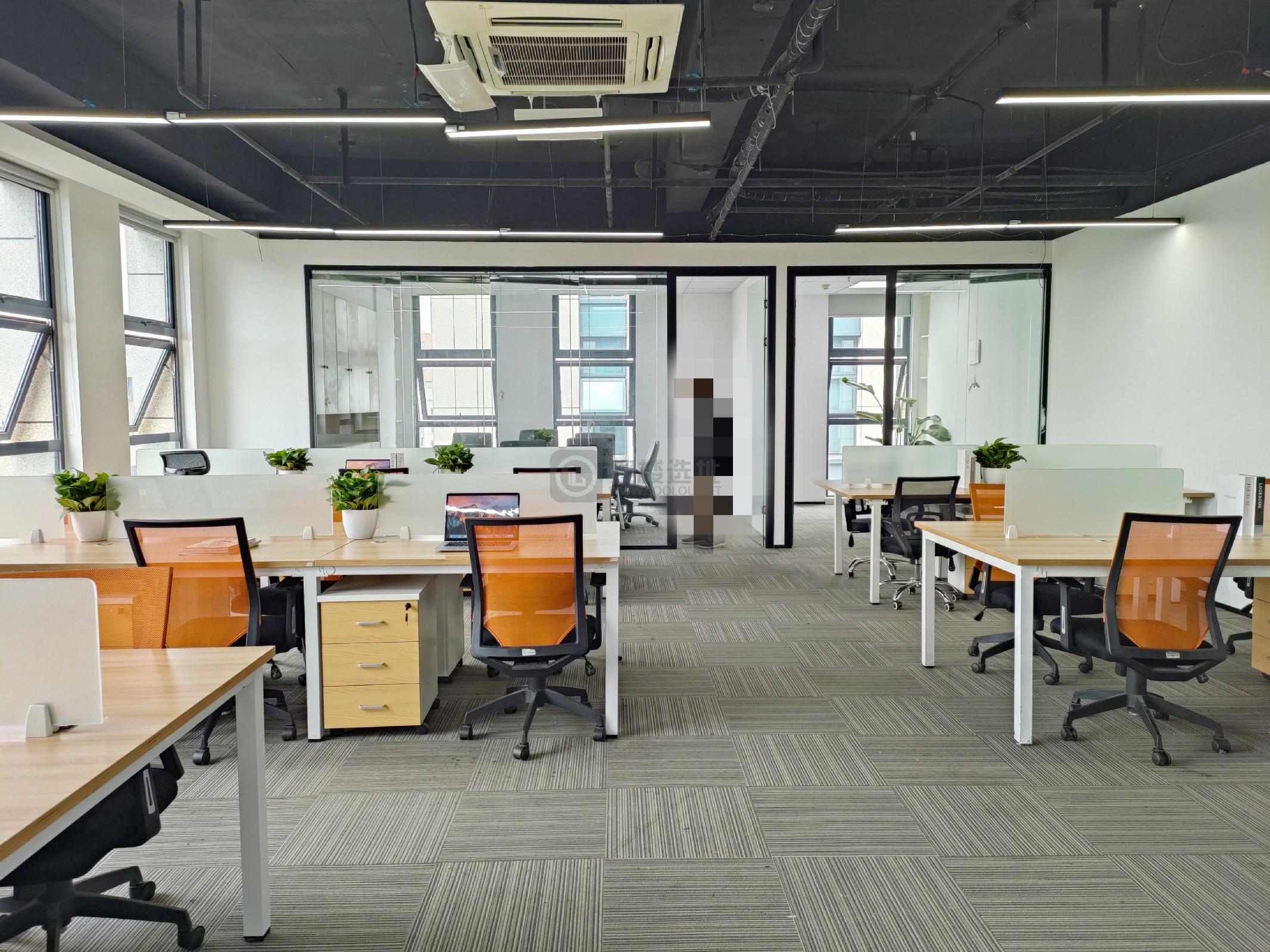 天溯科技园面积165平