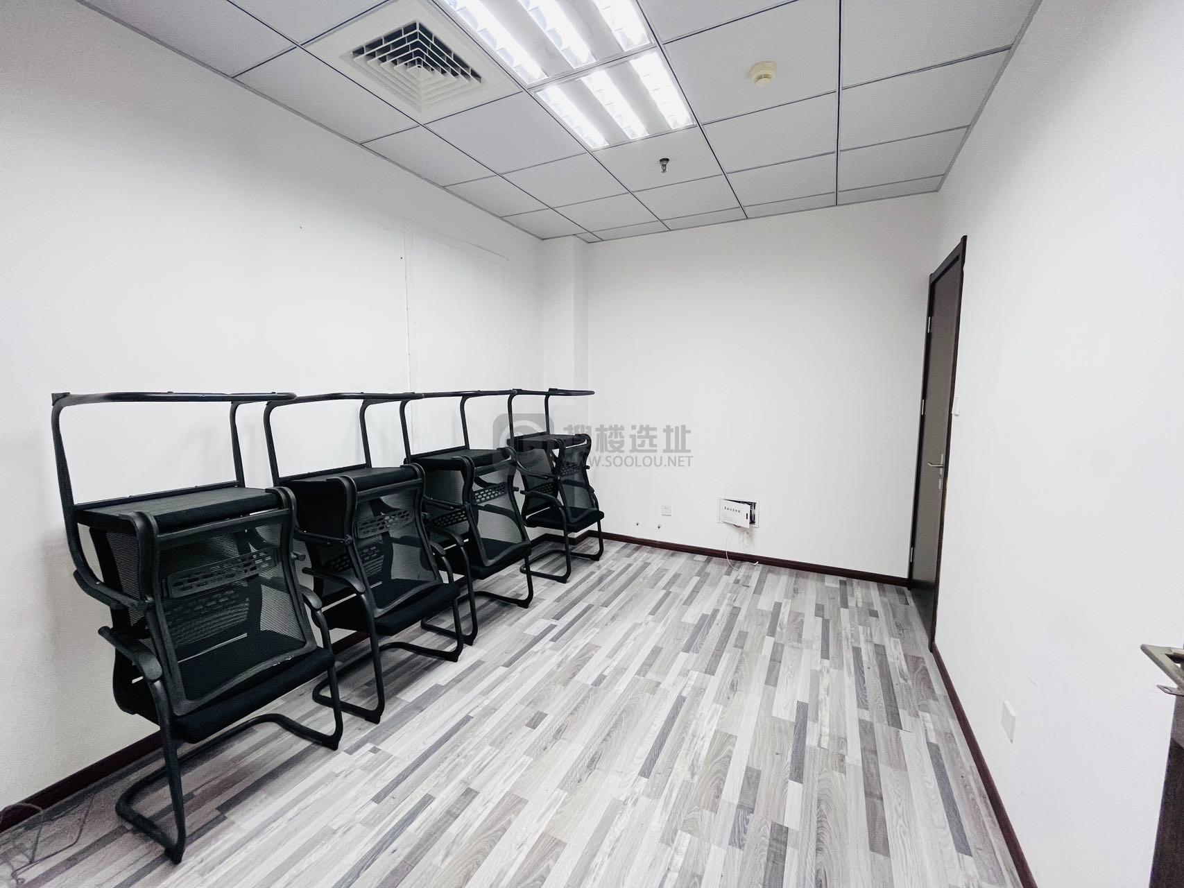 证大喜马拉雅中心面积102平