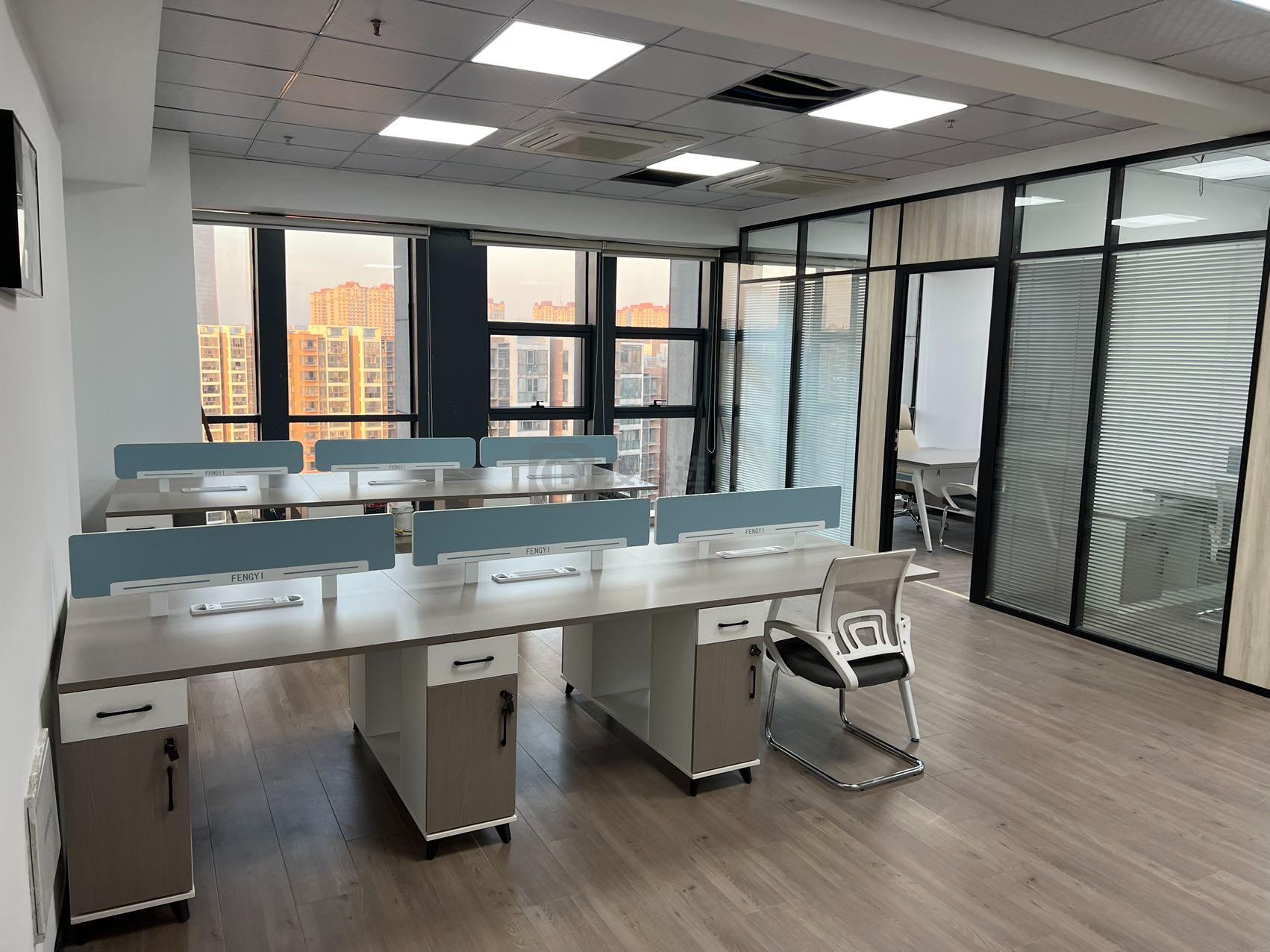 凤凰文化广场面积126平