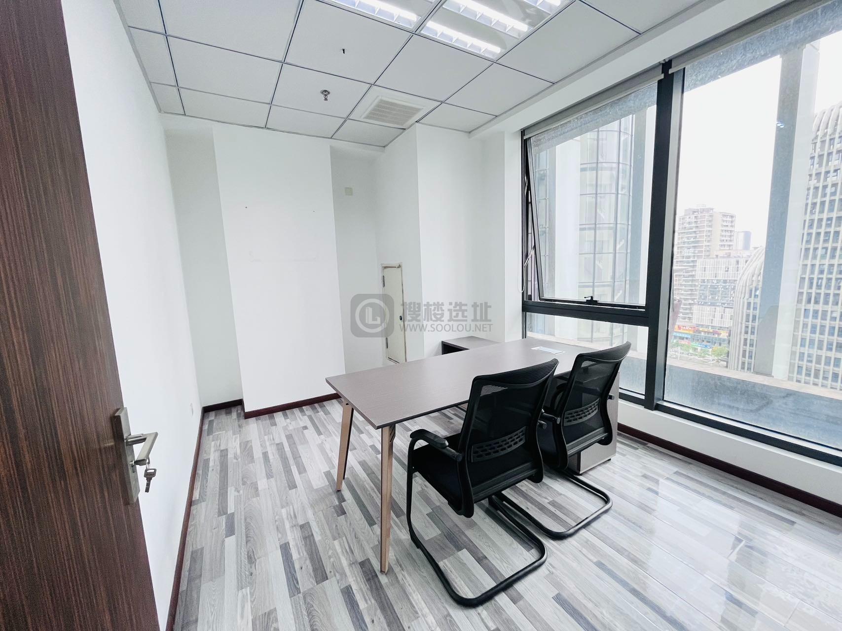 证大喜马拉雅中心面积102平