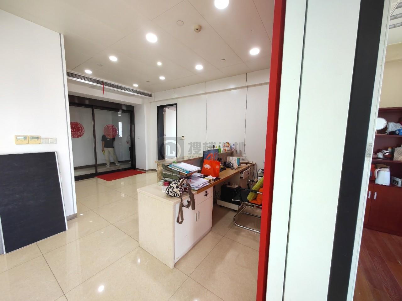 凤凰文化广场面积355平