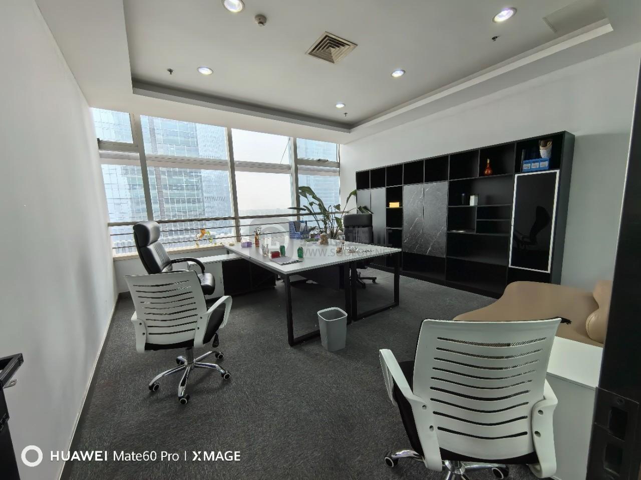 国睿大厦面积715平