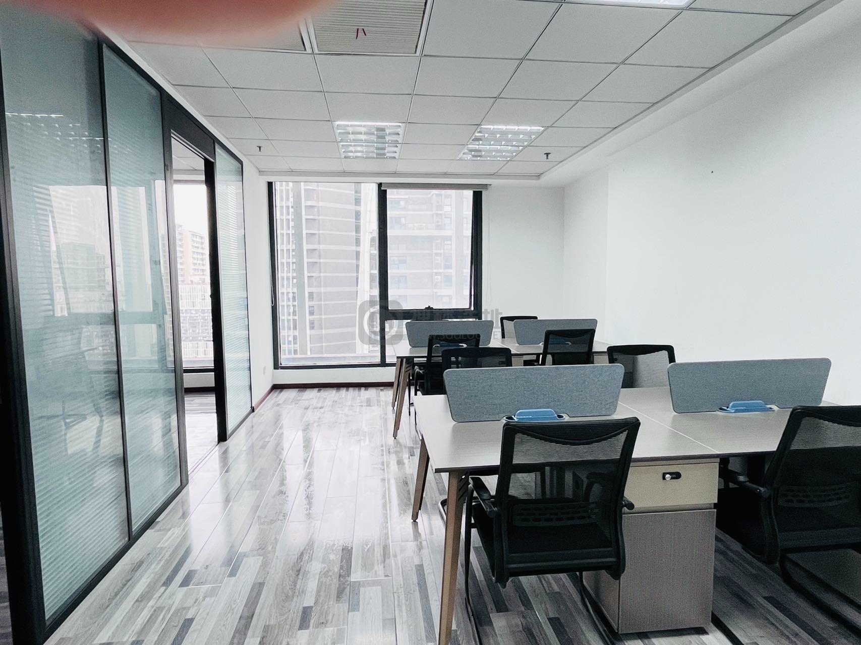 证大喜马拉雅中心面积102平