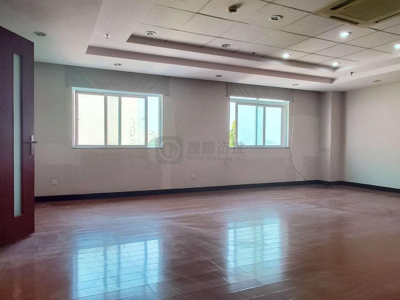 南部创业园面积80平