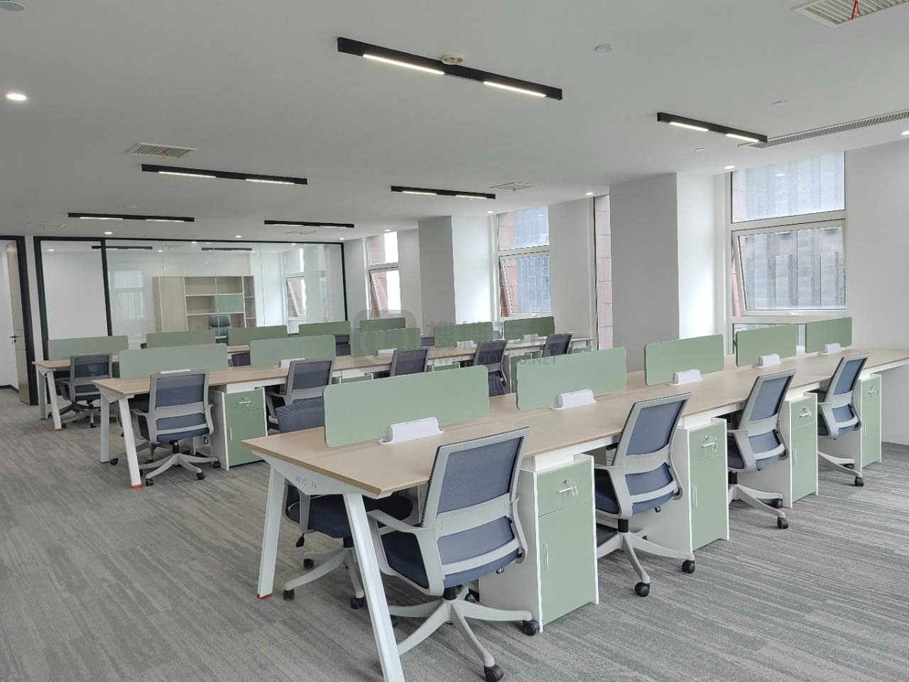 丰盛商汇面积300平