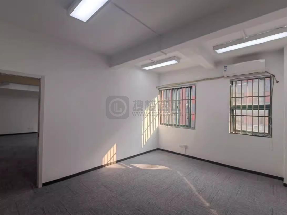 泽天能源面积82平