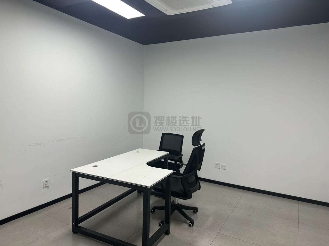 北纬国际中心面积400平