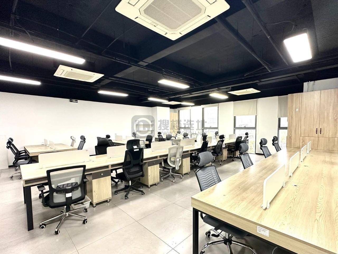 北纬国际中心面积400平