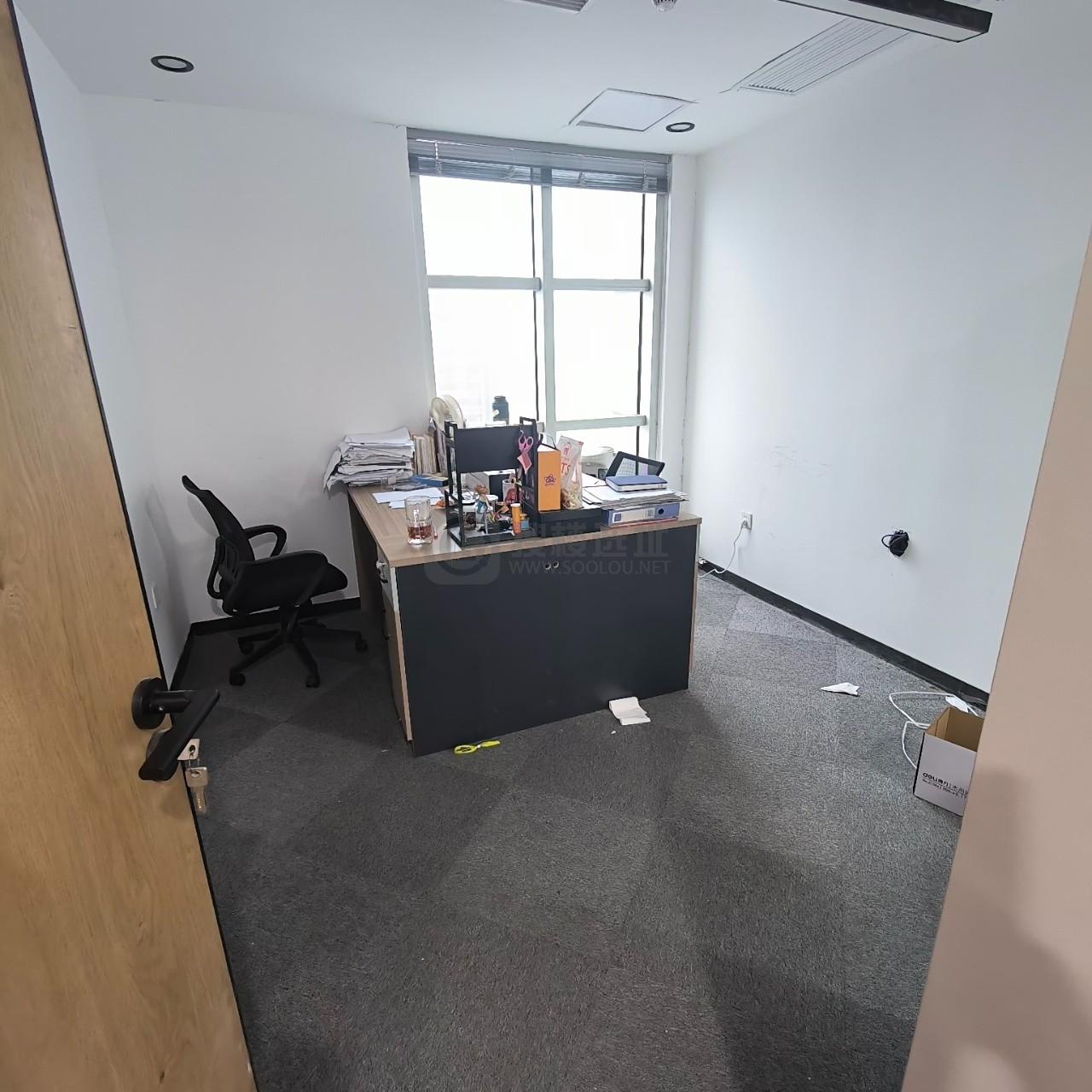 隆盛大厦面积210平