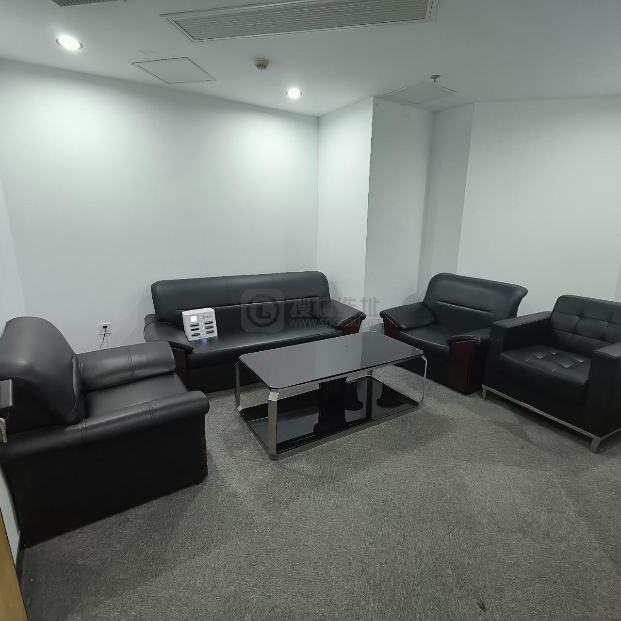 隆盛大厦面积210平