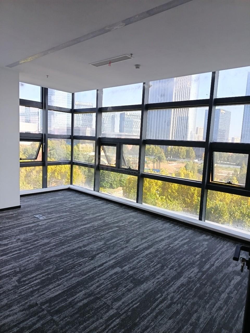 创智海蓝中心面积182平