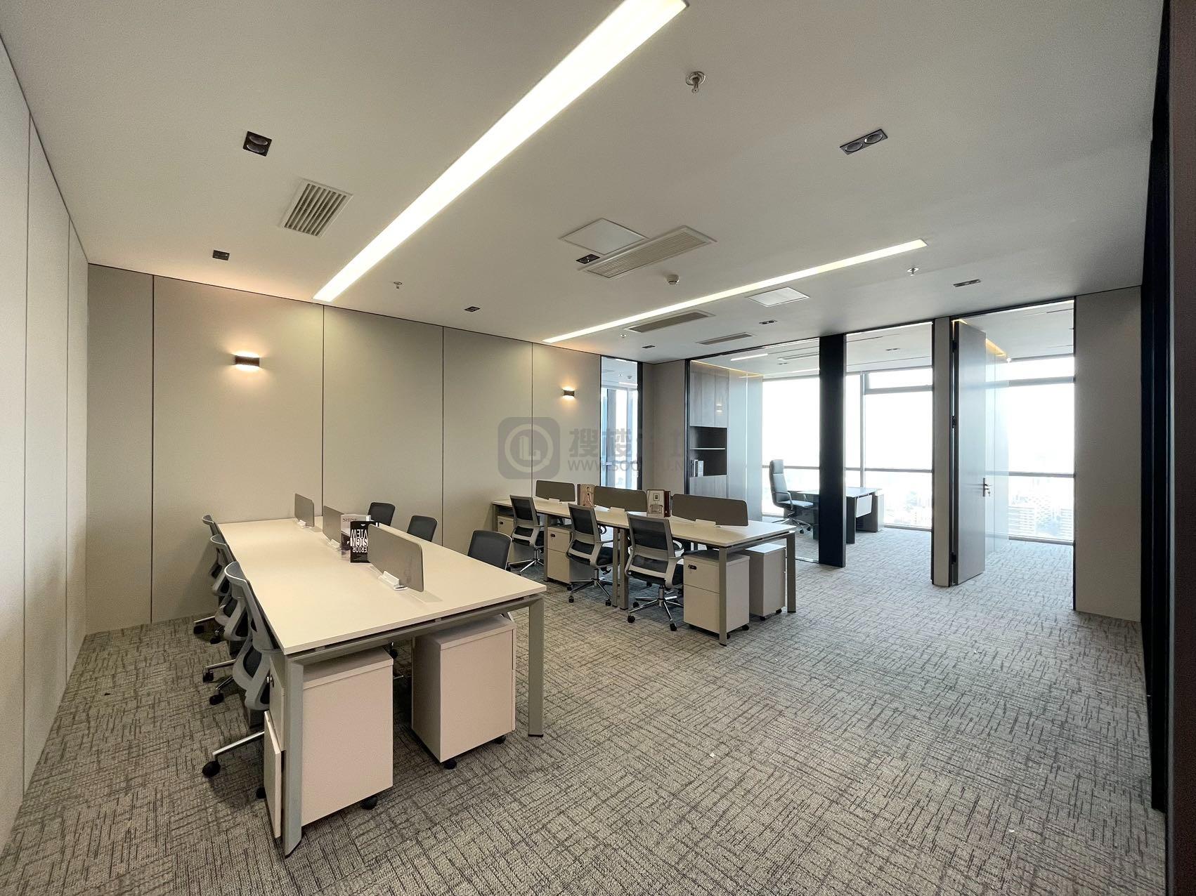 新地中心面积208平