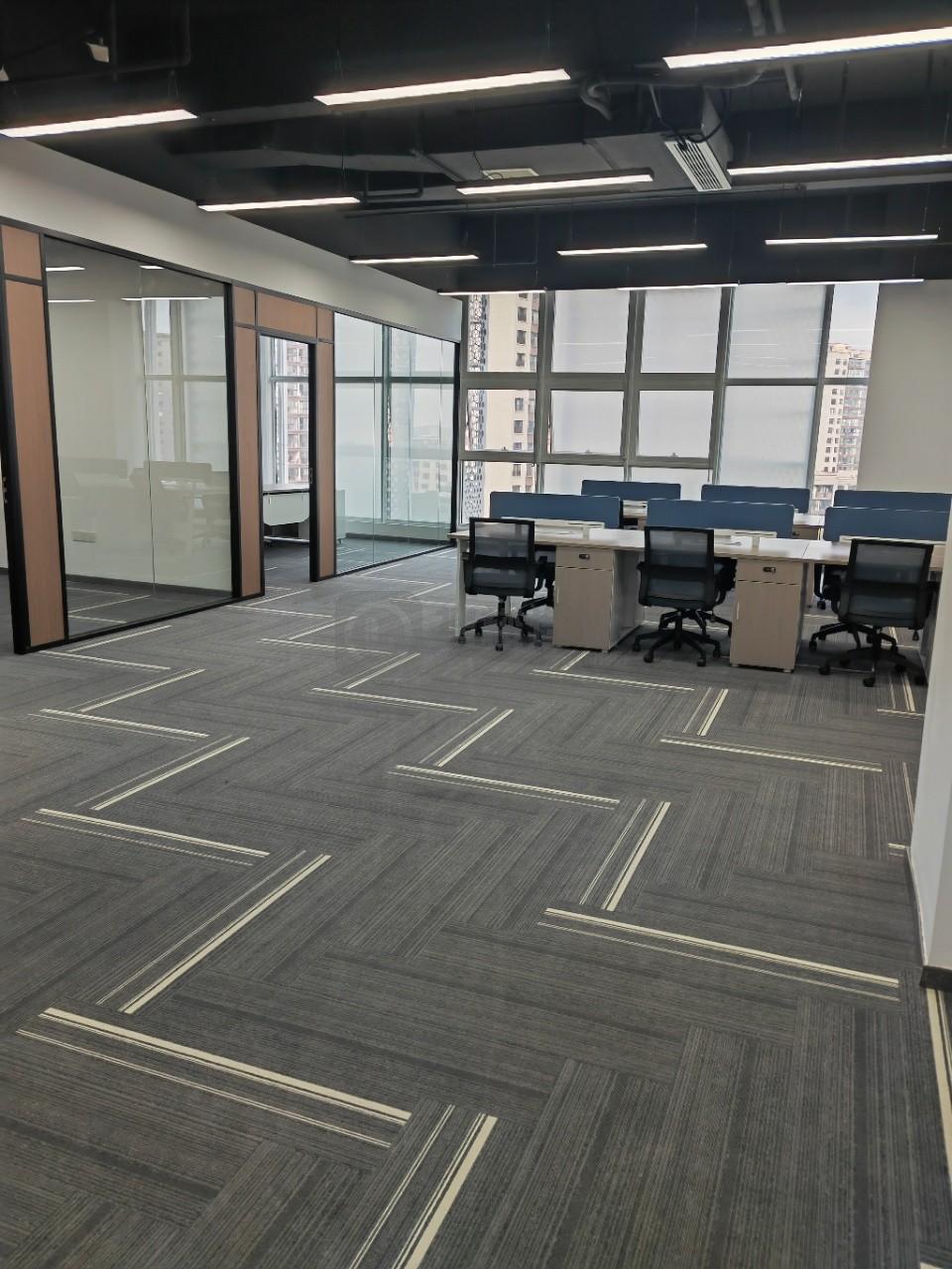 紫方大厦面积228平