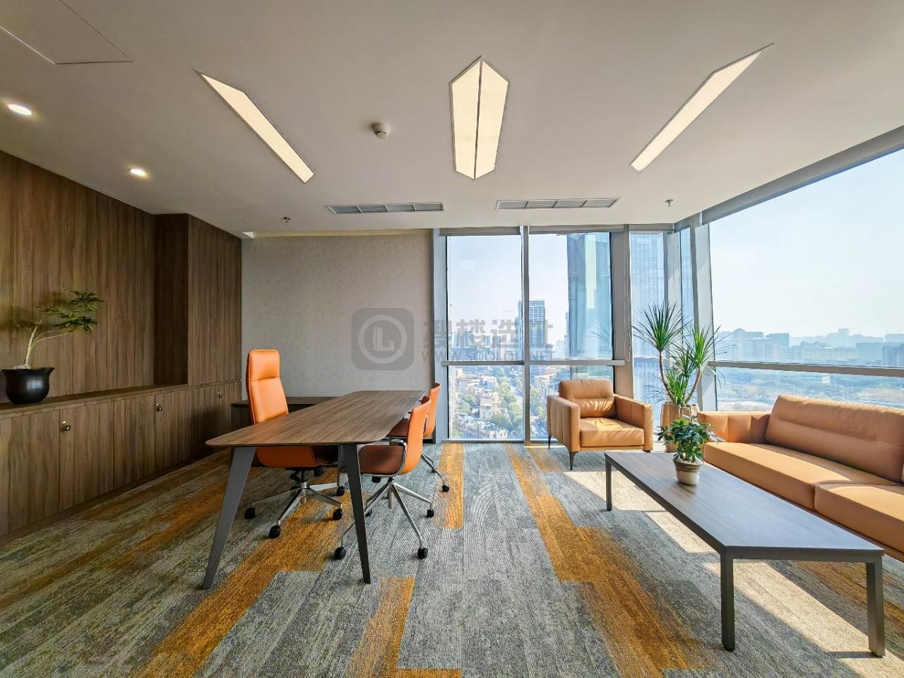 新地中心面积316平