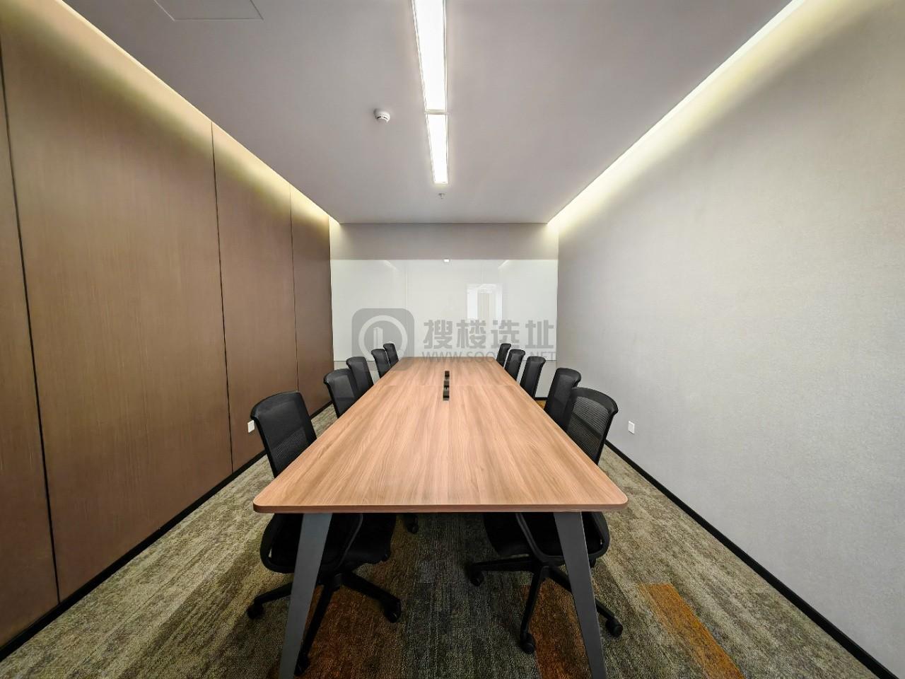 新地中心面积316平