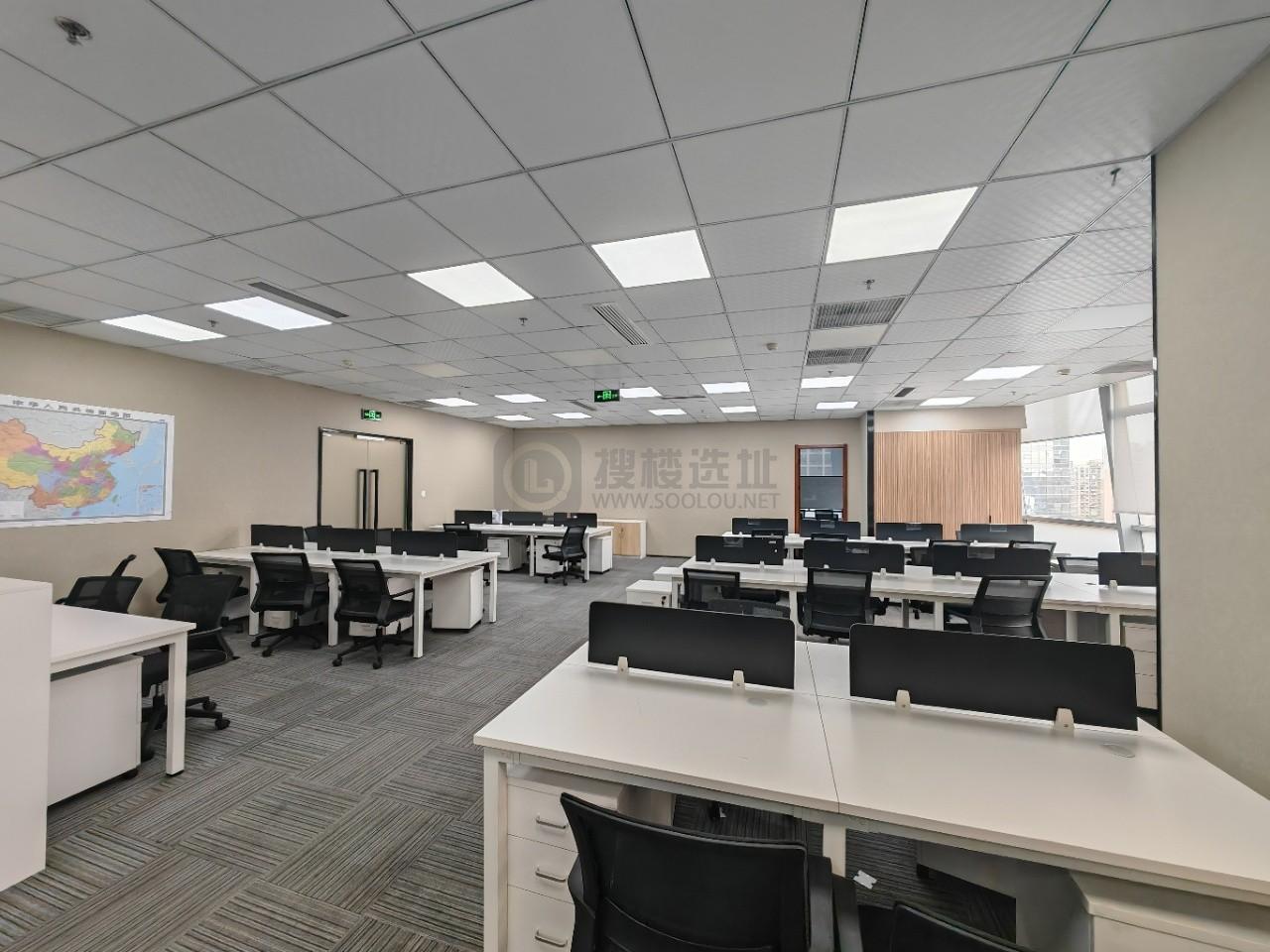 新地中心面积292平